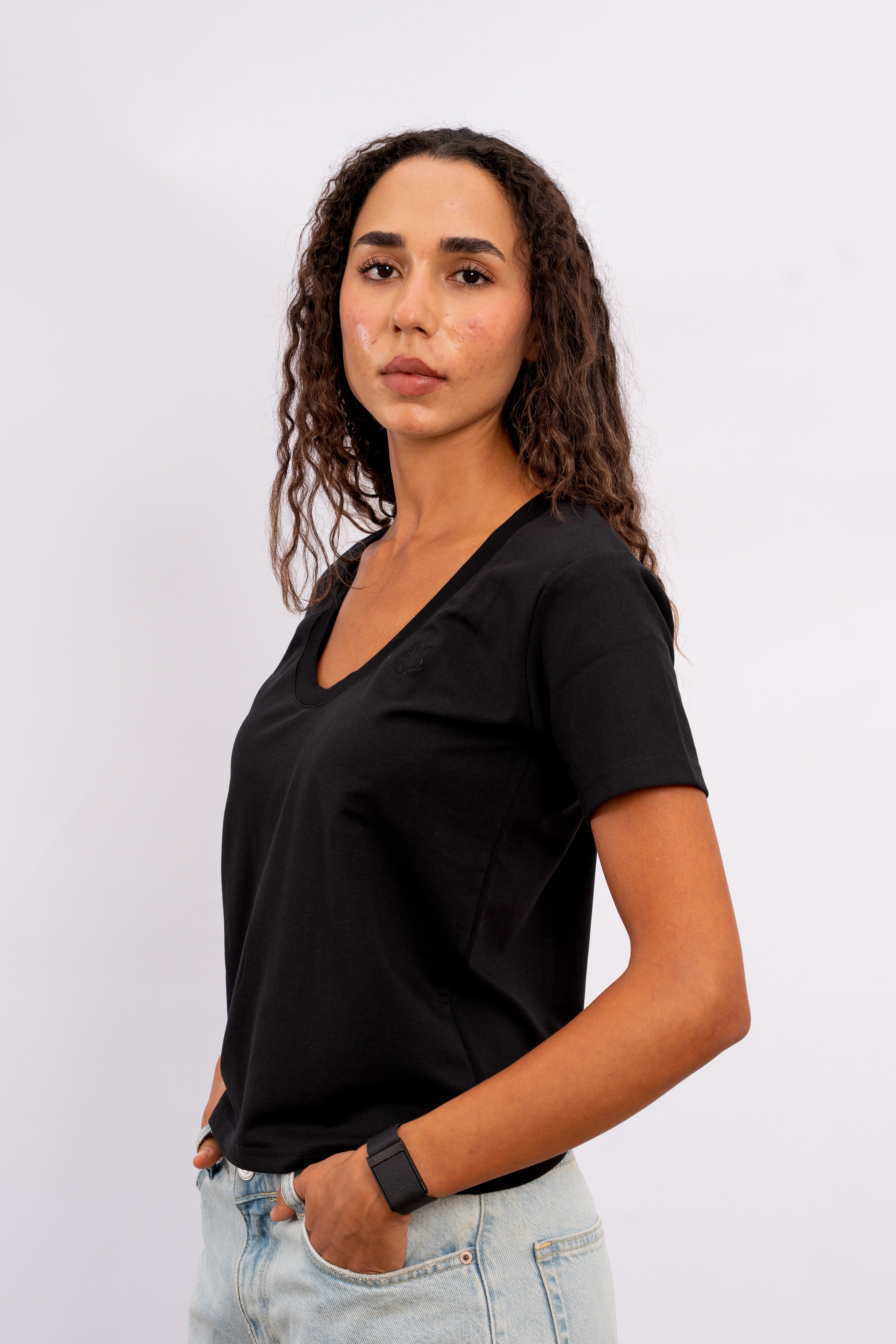 Plain U-Cut Black