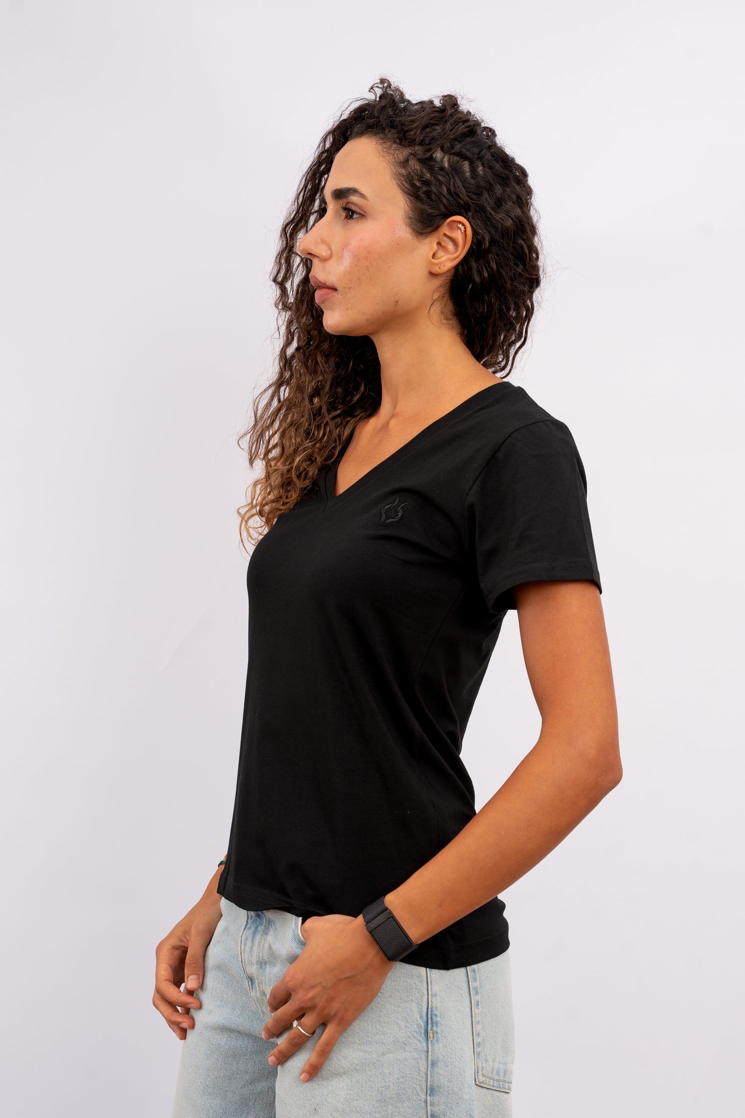 Plain V-Cut Black