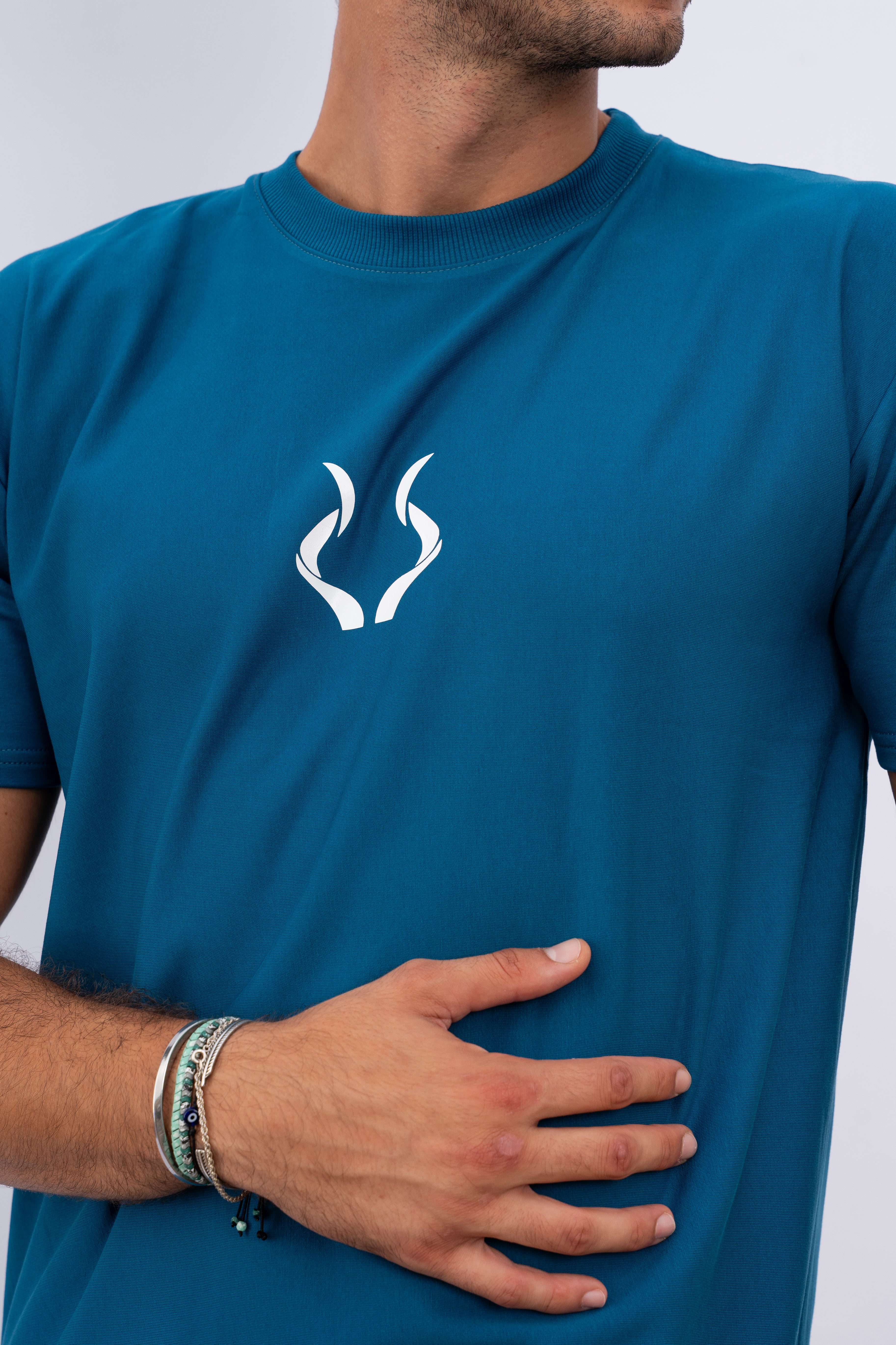 Oversized Script Blue